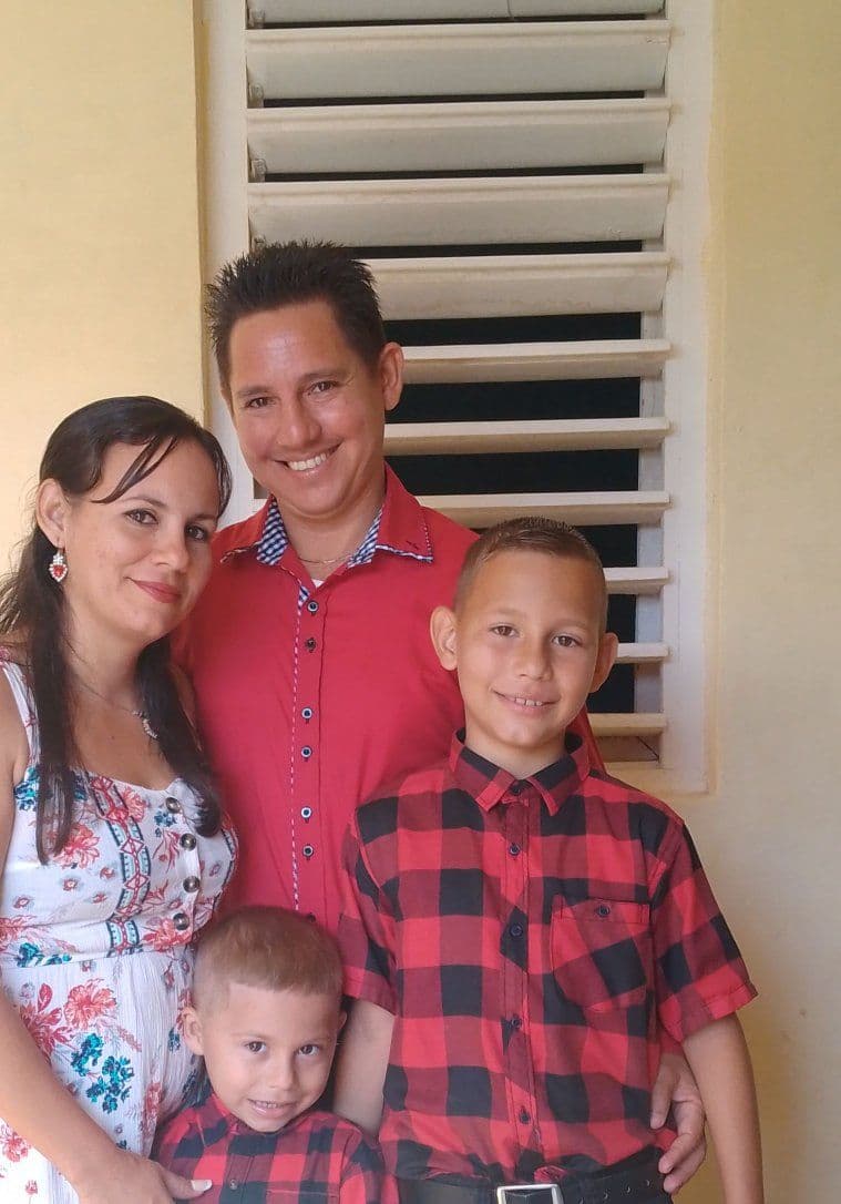 Pastor: Yoander Serrano Silva